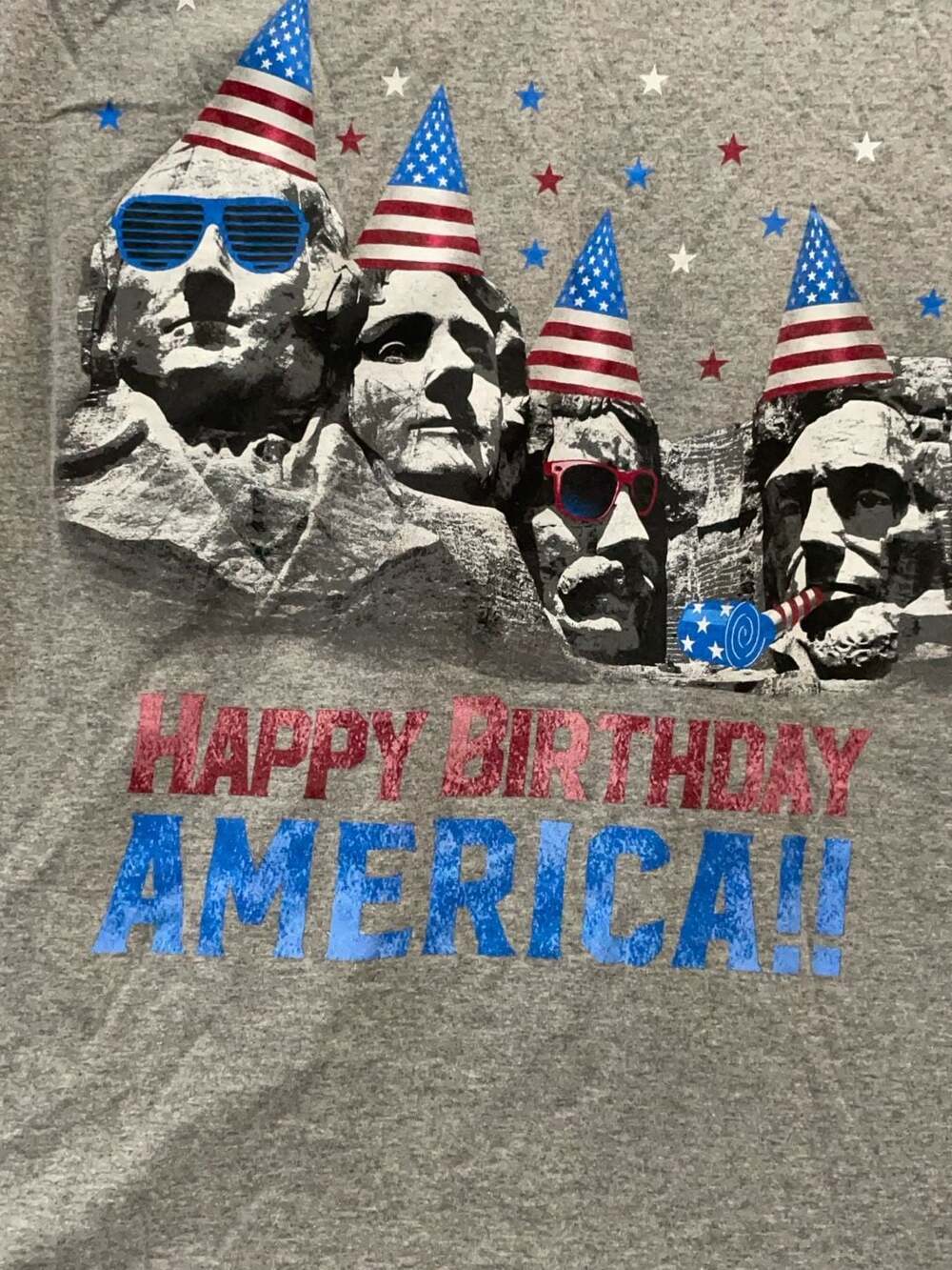 Faded Glory Happy Birthday America Mount Rushmore Men's Sleeveless T-Shirt